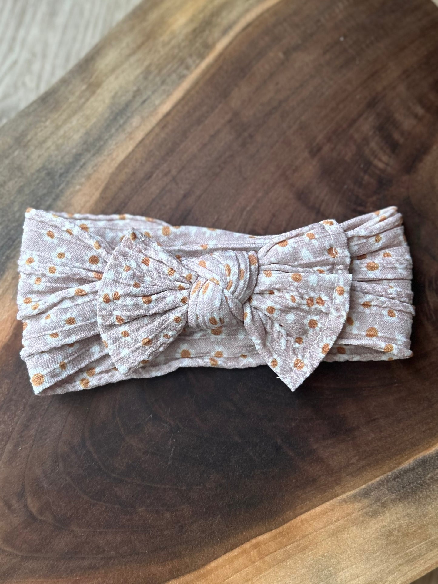 Little Ivy Bows