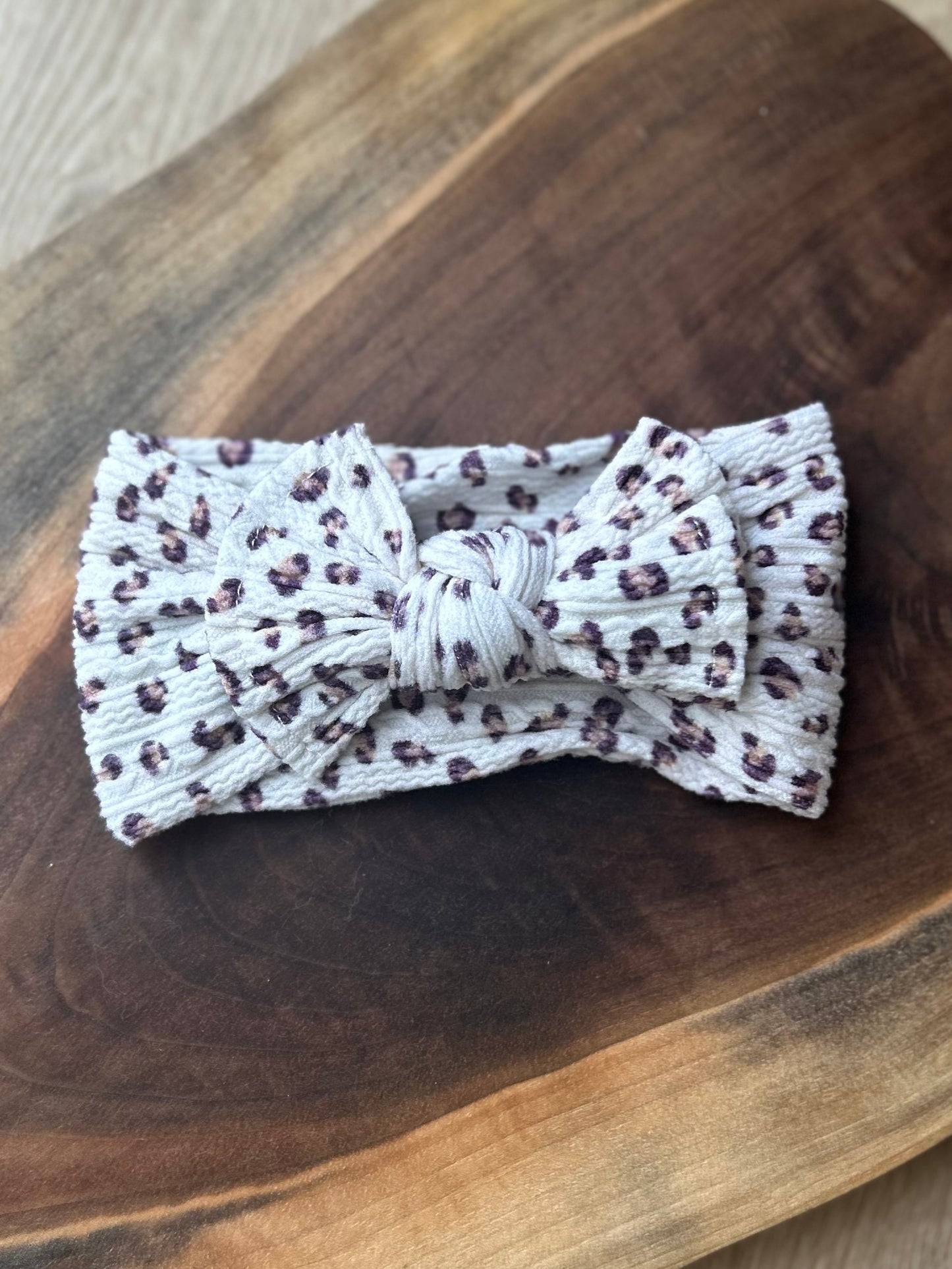 Little Ivy Bows