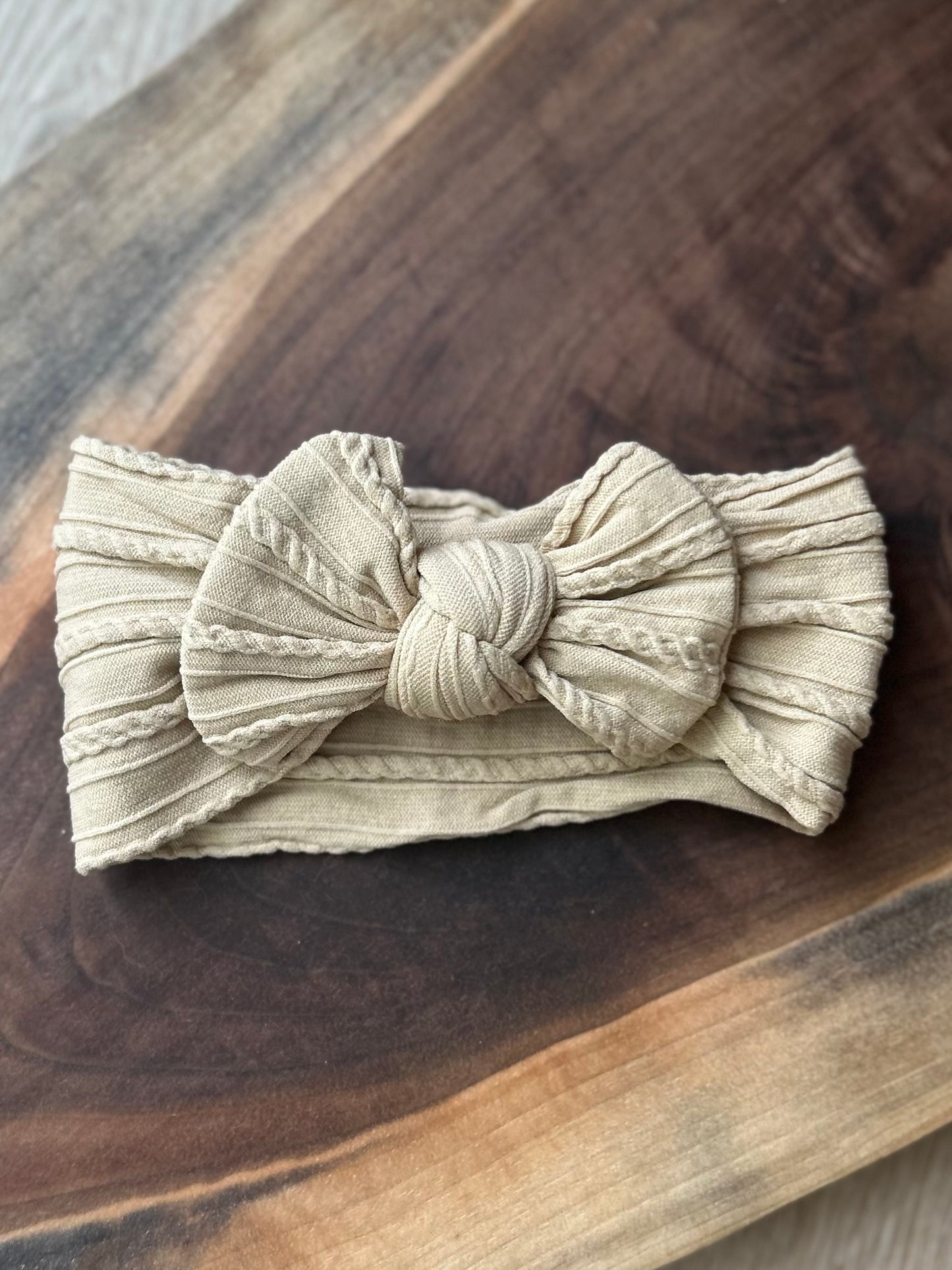 Little Ivy Bows