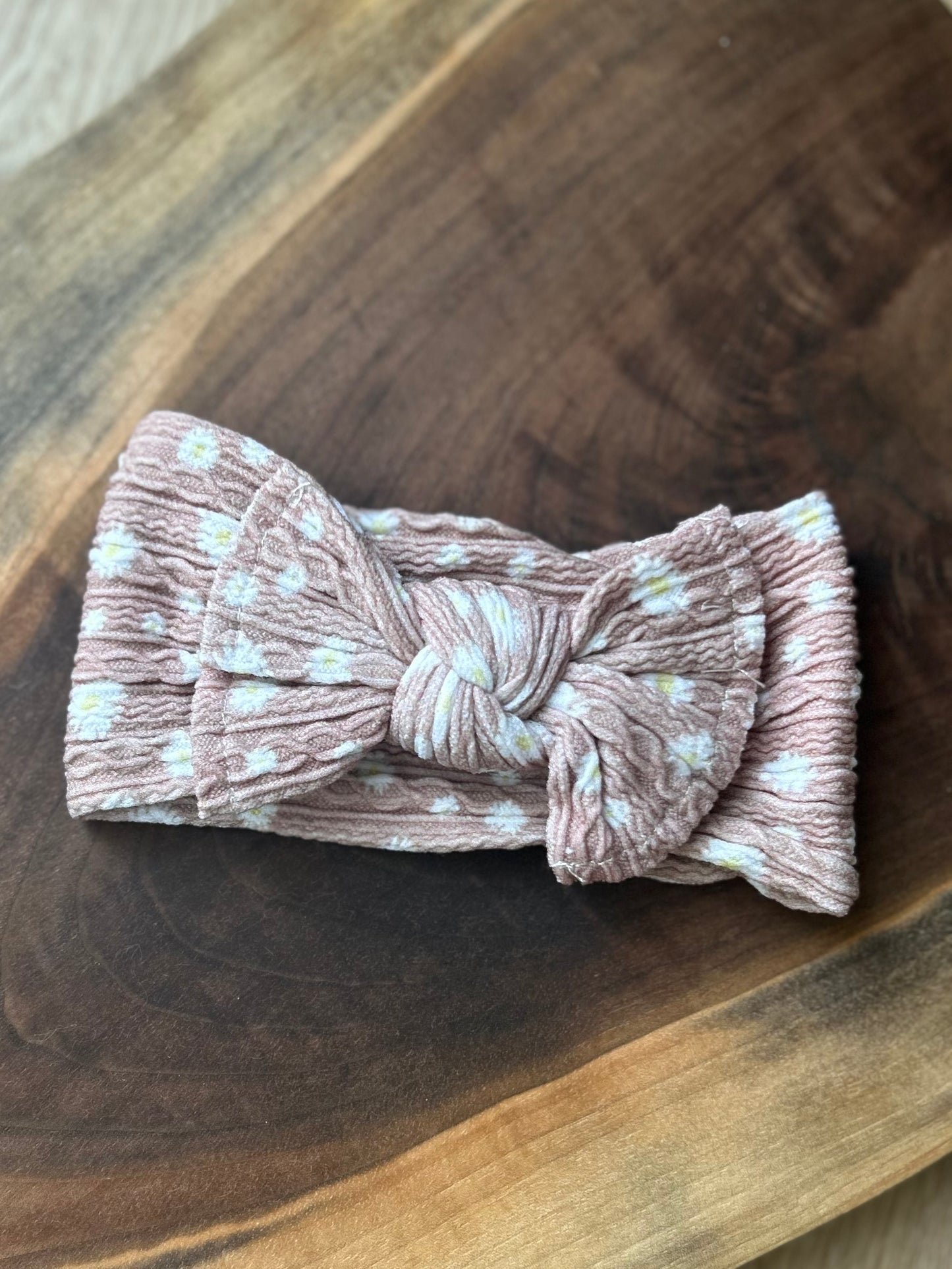 Little Ivy Bows