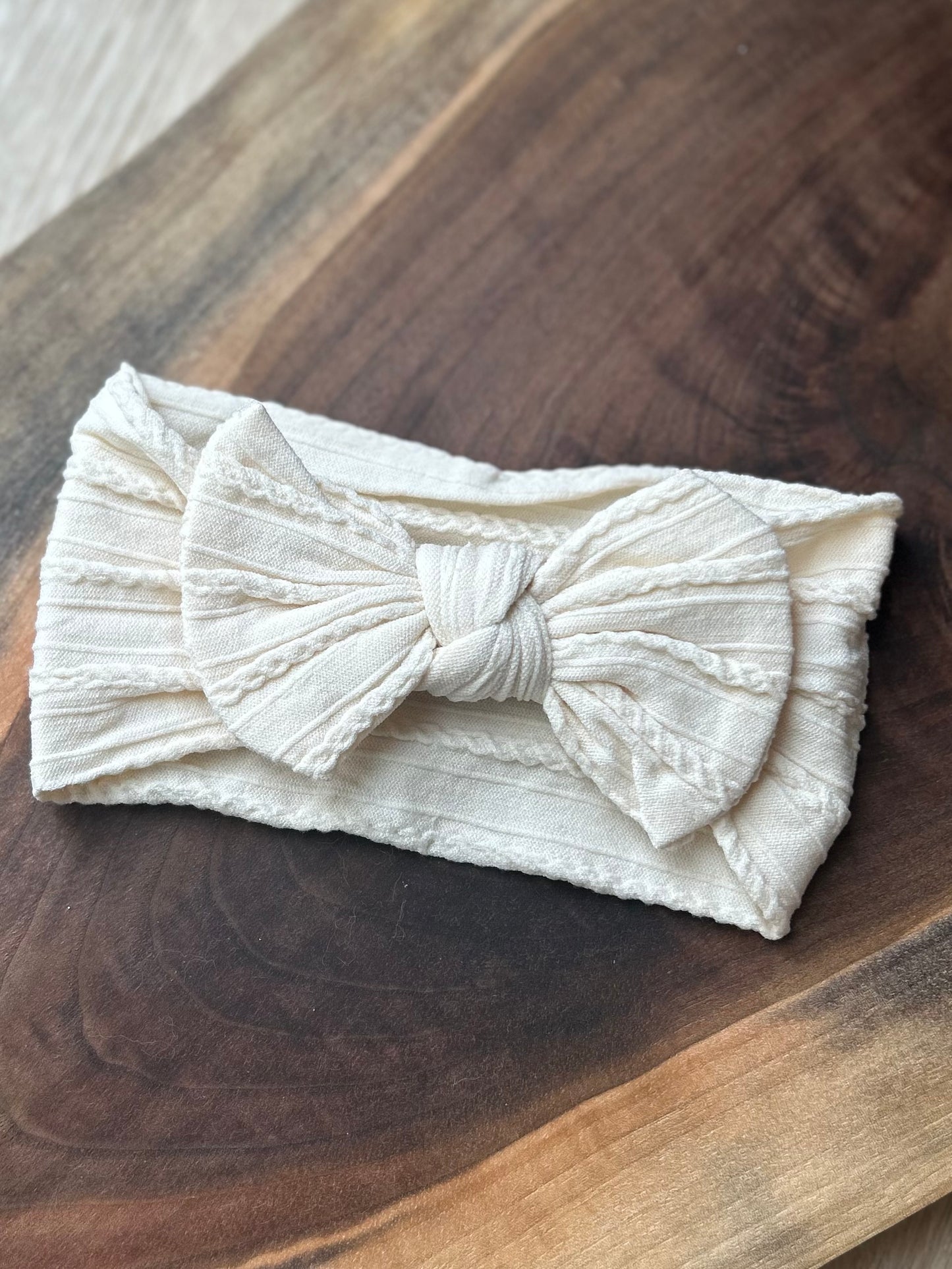 Little Ivy Bows